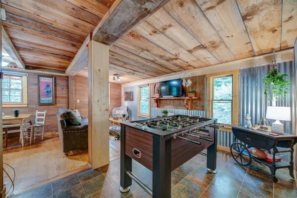 Bear Den Bungalow With Hot Tub Near Blue Ridge And Ellijay Exterior foto